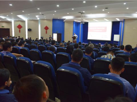 拉斯维加斯9888集团举行《六西格玛高层主管向导力培训》 